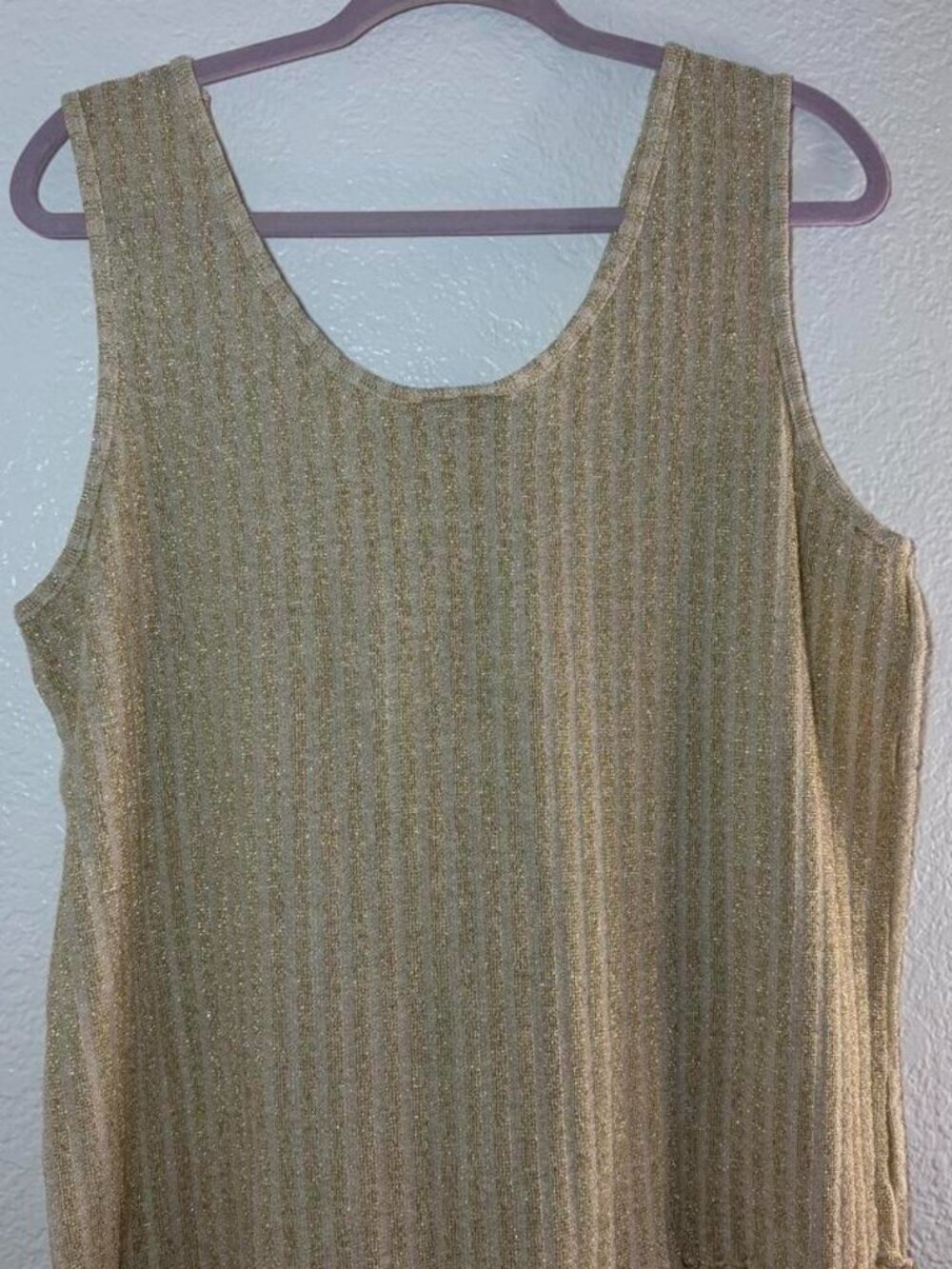 Sue Blue NY ⭐️GOLD knit tank top
